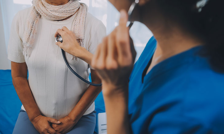 Doctor check heart with stethoscope