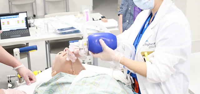 PCOM Simulation Center at Bayhealth